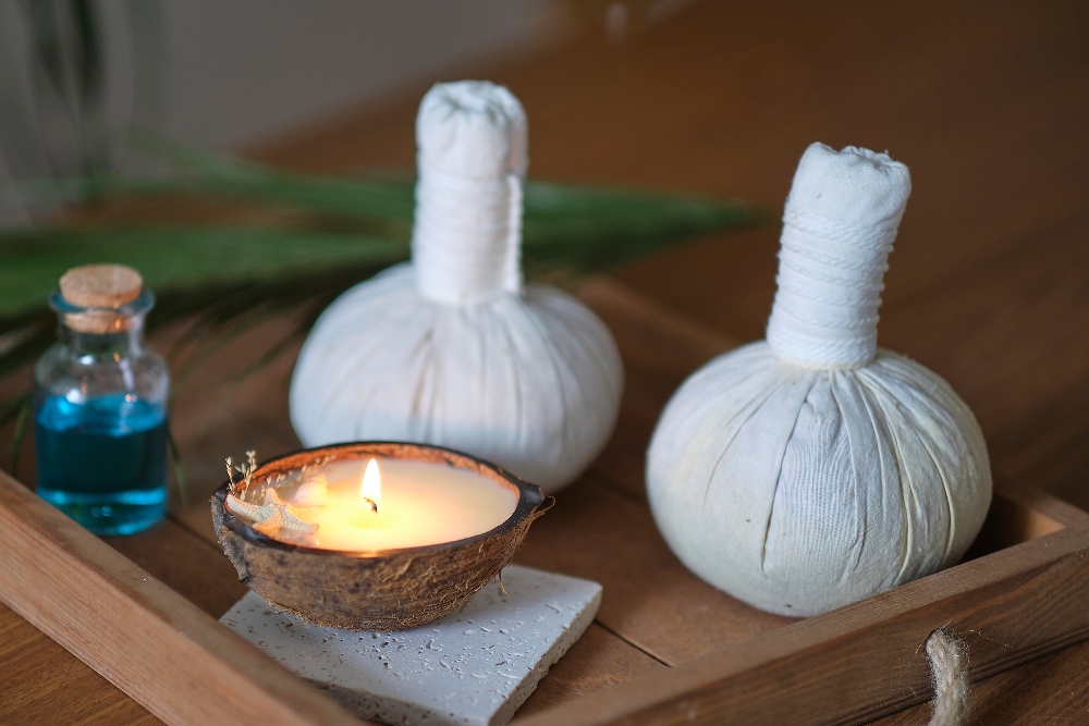 Thai Herbal Compress Massage